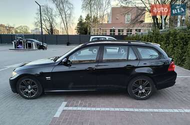 Универсал BMW 3 Series 2009 в 
