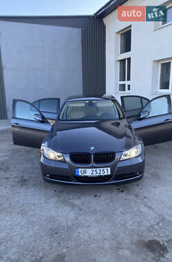 Седан BMW 3 Series 2006 в 