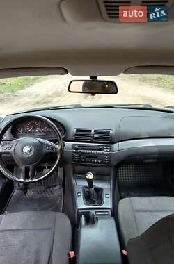 Седан BMW 3 Series 2003 в 