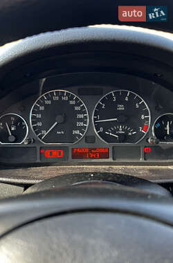 Седан BMW 3 Series 2004 в 