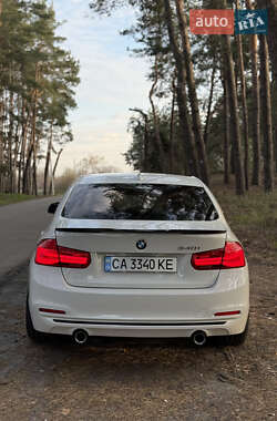 Седан BMW 3 Series 2017 в 