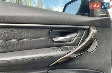 Седан BMW 3 Series 2016 в 