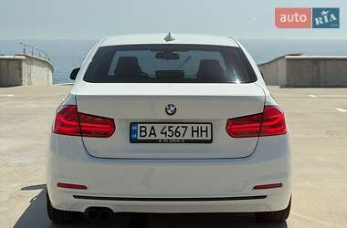 Седан BMW 3 Series 2016 в 