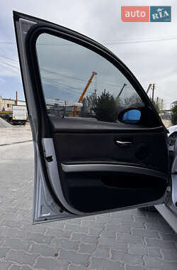Седан BMW 3 Series 2005 в 