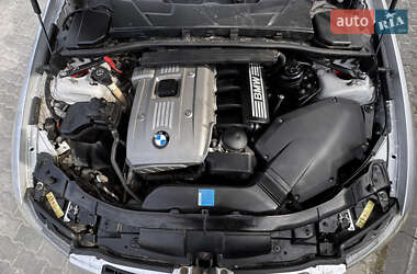 Седан BMW 3 Series 2005 в 