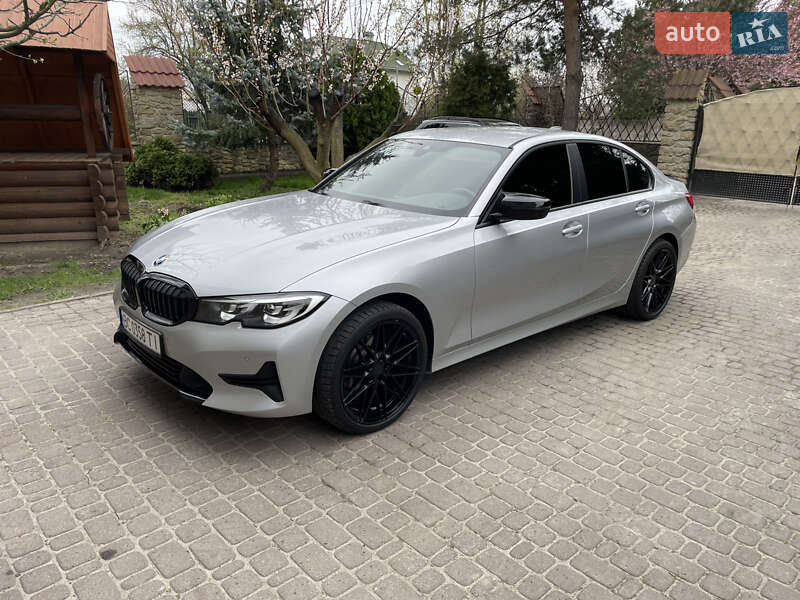 Седан BMW 3 Series 2021 в 