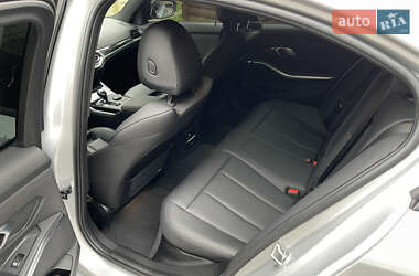 Седан BMW 3 Series 2021 в 
