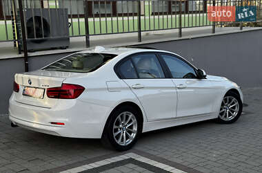Седан BMW 3 Series 2016 в 