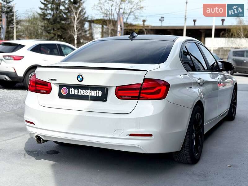 Седан BMW 3 Series 2018 в Ровно