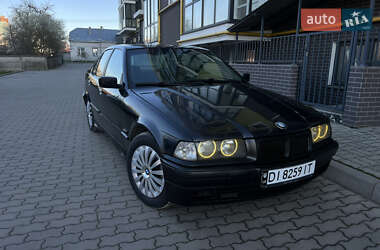 Седан BMW 3 Series 1993 в 