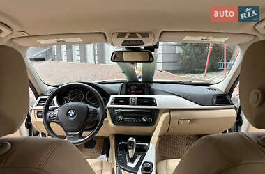 Седан BMW 3 Series 2015 в 