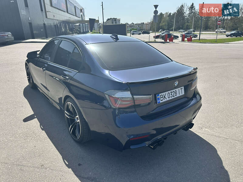 Седан BMW 3 Series 2012 в Ровно