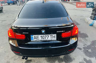 Седан BMW 3 Series 2013 в 