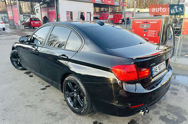 Седан BMW 3 Series 2013 в 