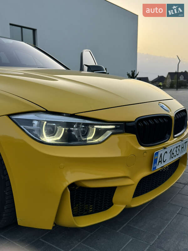 Седан BMW 3 Series 2015 в Луцке