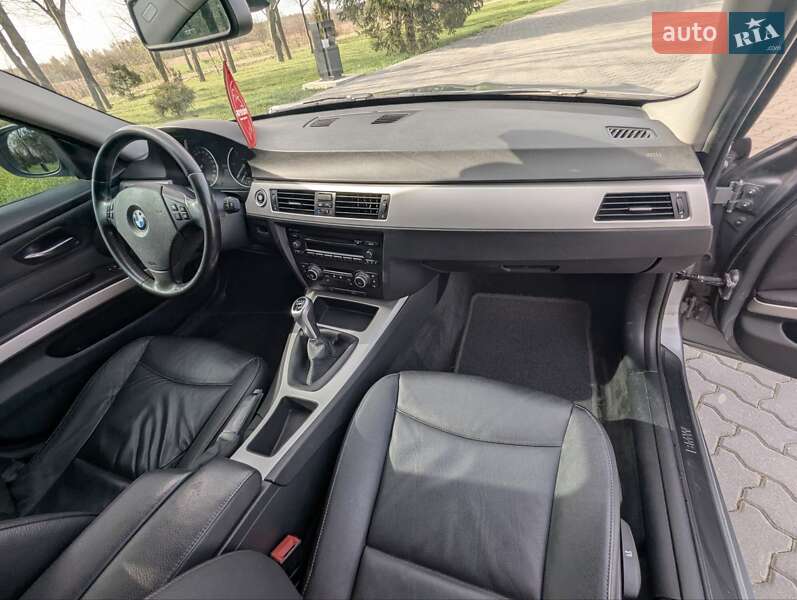 Універсал BMW 3 Series 2010 в Коломиї фото 20 Універсал BMW 3 Series 2010 в Коломиї