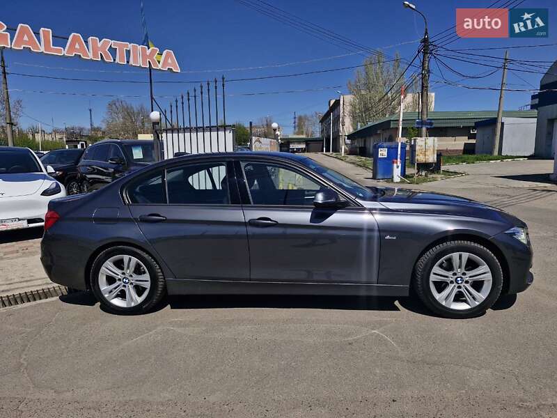 Седан BMW 3 Series 2017 в Миколаєві