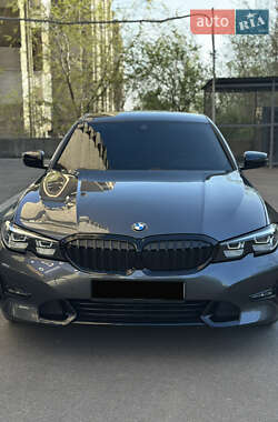 Седан BMW 3 Series 2019 в 