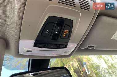 Седан BMW 3 Series 2017 в 