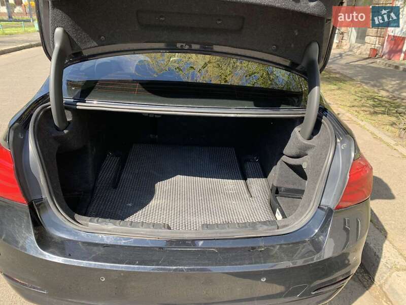 Седан BMW 3 Series 2017 в Одессе фото 11 Седан BMW 3 Series 2017 в Одессе