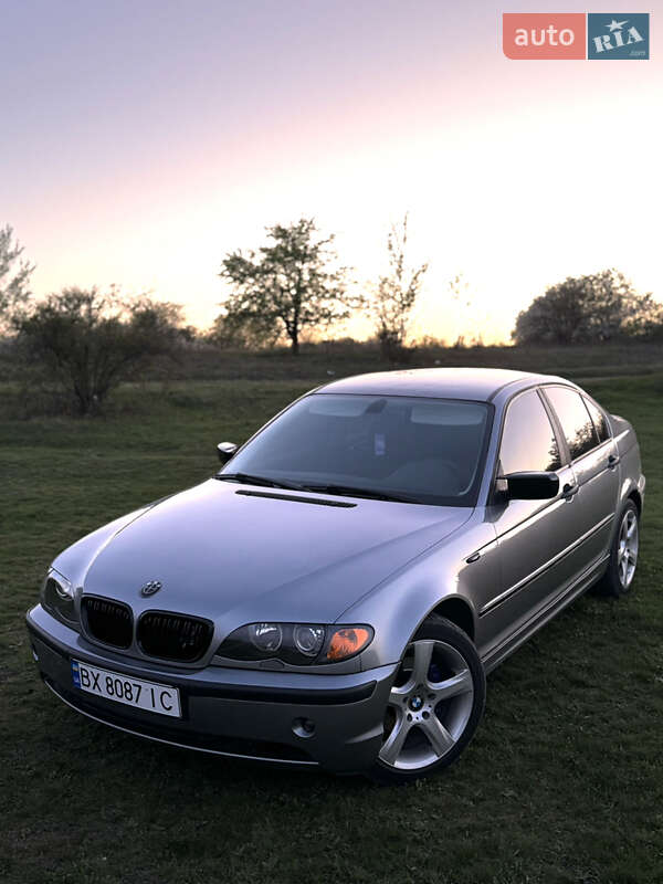 BMW 3 Series 2004