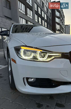 Седан BMW 3 Series 2015 в 
