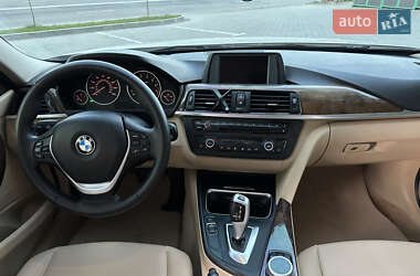 Седан BMW 3 Series 2015 в 