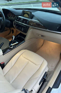 Седан BMW 3 Series 2015 в 