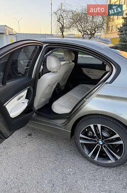 Седан BMW 3 Series 2017 в 