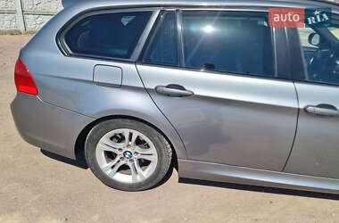Универсал BMW 3 Series 2011 в 