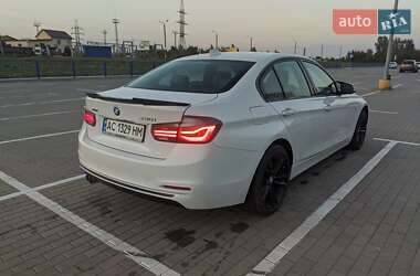 Седан BMW 3 Series 2018 в 