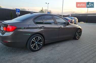 Седан BMW 3 Series 2013 в 