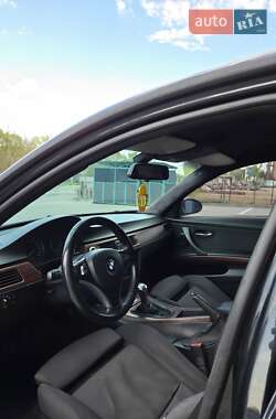 Универсал BMW 3 Series 2007 в 