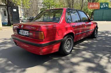 Седан BMW 3 Series 1986 в 