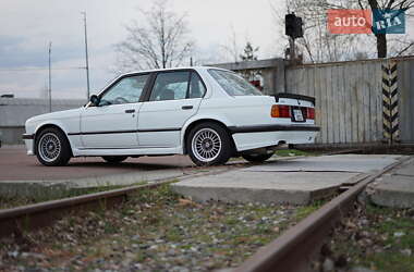 Седан BMW 3 Series 1987 в 