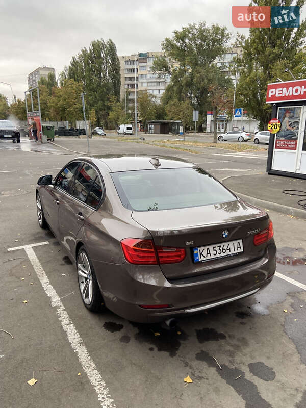 Седан BMW 3 Series 2012 в Киеве