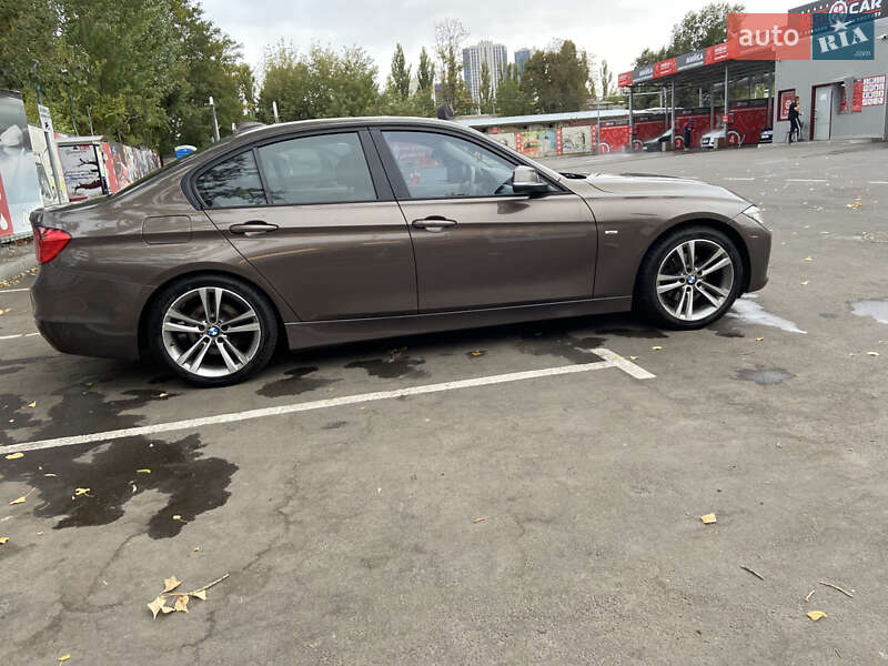 Седан BMW 3 Series 2012 в Киеве