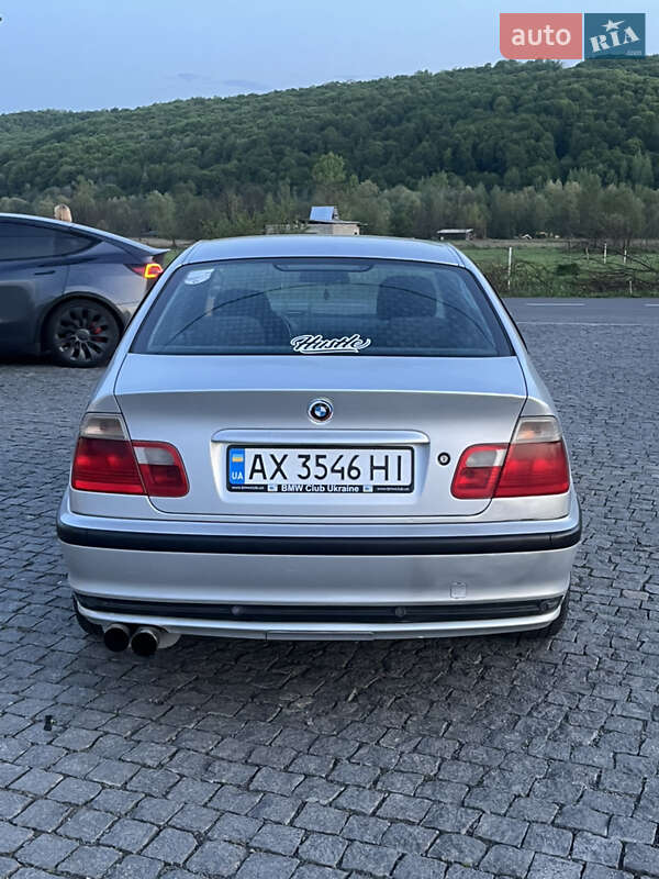 Седан BMW 3 Series 2000 в Солотвине
