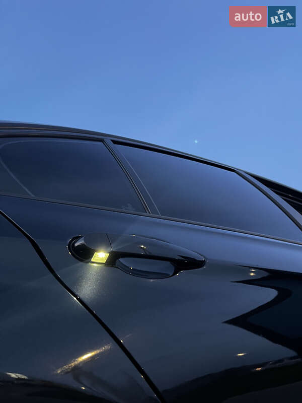 Седан BMW 3 Series 2015 в Луцьку