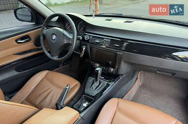 Универсал BMW 3 Series 2009 в 