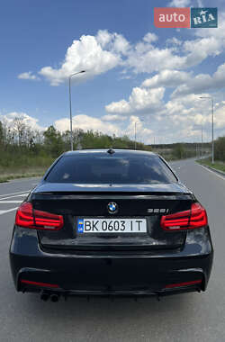Седан BMW 3 Series 2015 в 