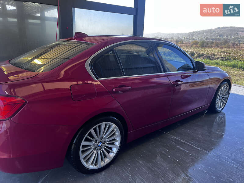 Седан BMW 3 Series 2013 в Макарове фото 10 Седан BMW 3 Series 2013 в Макарове