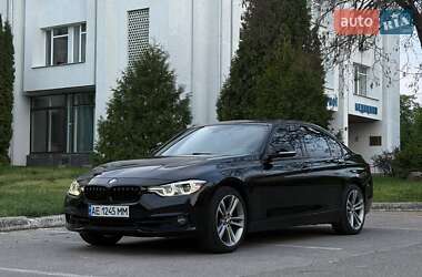 Седан BMW 3 Series 2017 в 