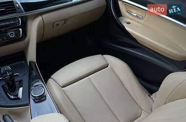 Седан BMW 3 Series 2017 в 