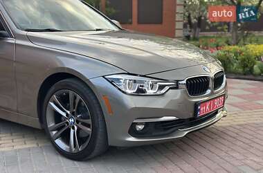 Седан BMW 3 Series 2015 в 
