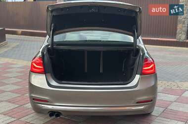 Седан BMW 3 Series 2015 в 