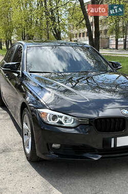 Седан BMW 3 Series 2013 в 