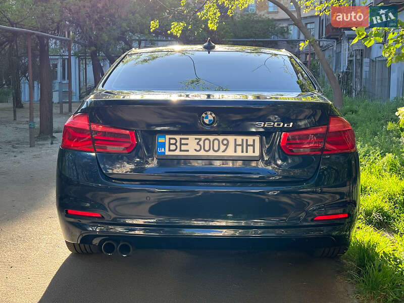 Седан BMW 3 Series 2015 в Миколаєві
