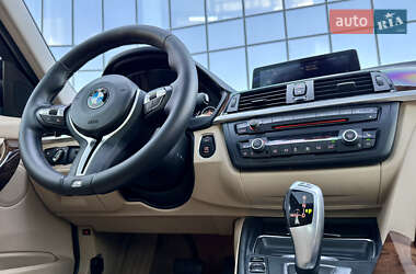 Седан BMW 3 Series 2013 в 
