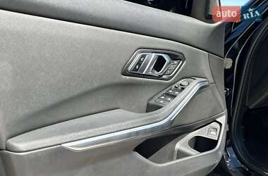 Седан BMW 3 Series 2020 в 